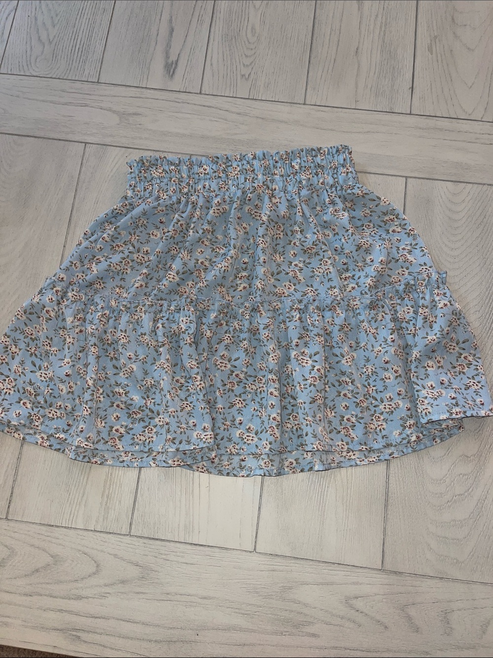 SHEIN Light Blue Floral Ruffle Mini Skirt